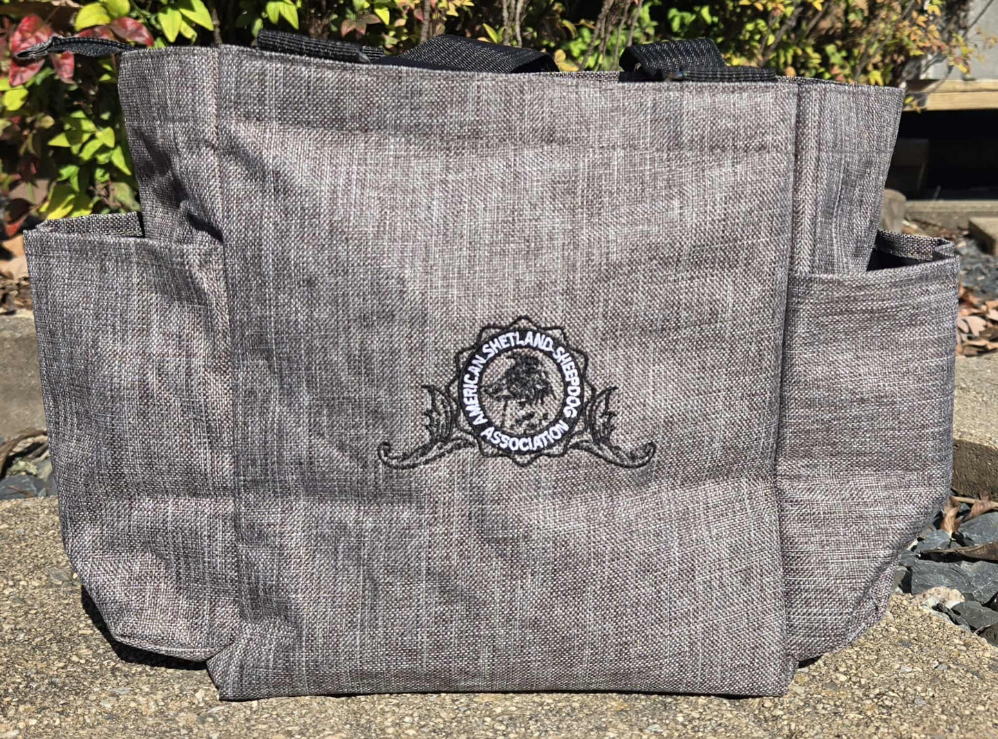 Embroidered Medium Grooming Bag
